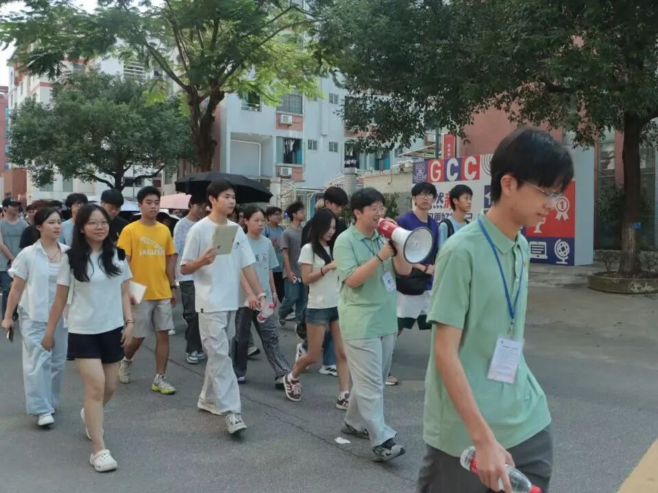 游园场景1.jpg