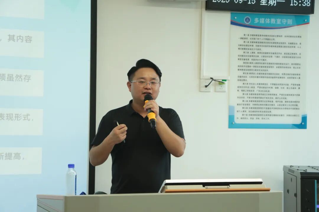 内容星球CEO伍黎发言1.jpg