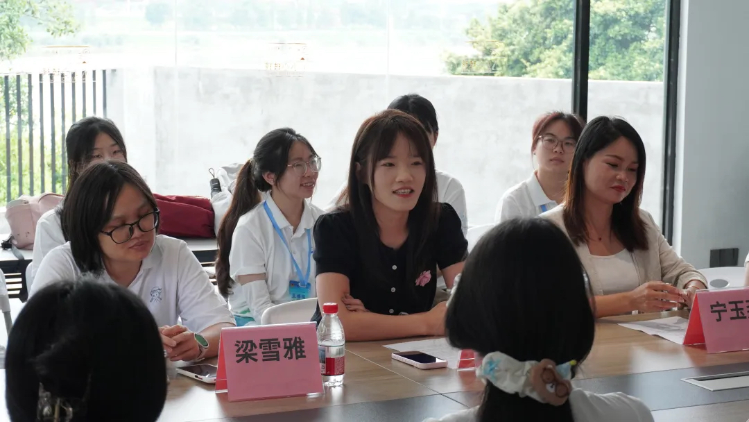 张莹发言.jpg